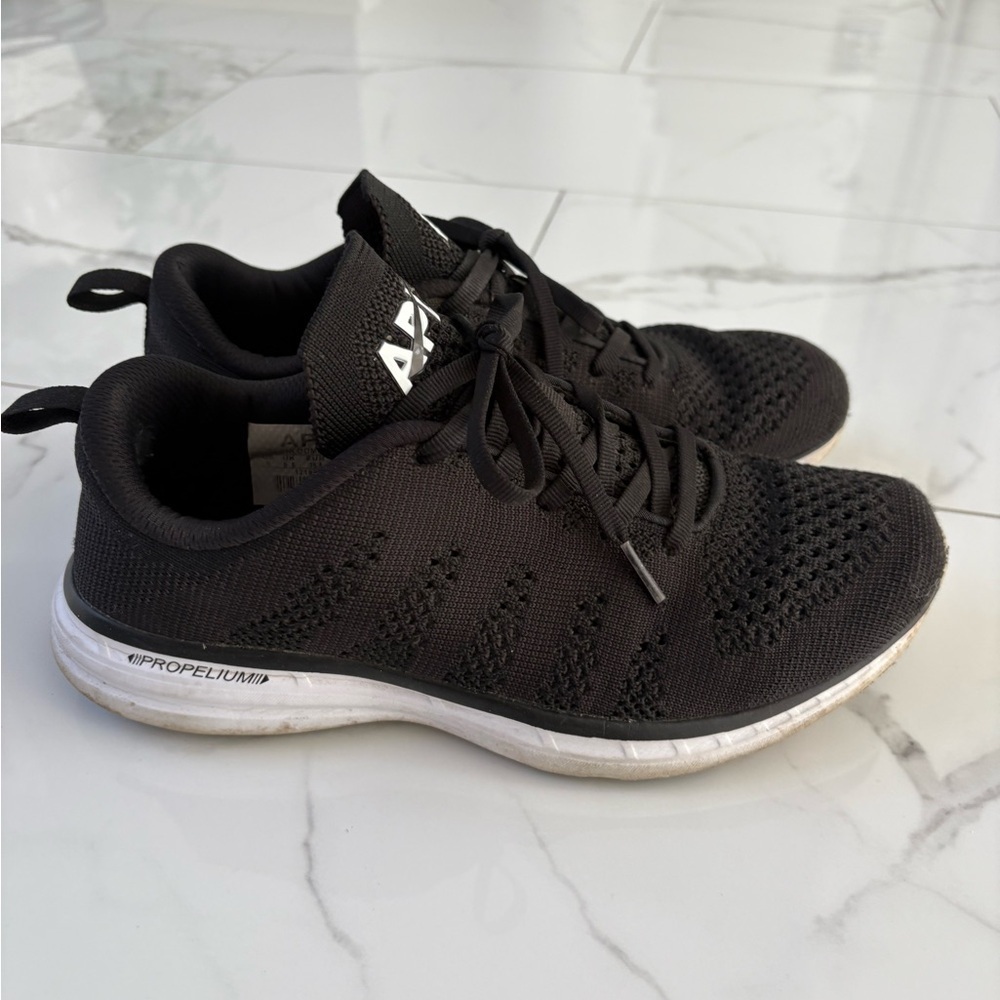APL Women’s Black Athletic Shoes - Picture 4 of 7